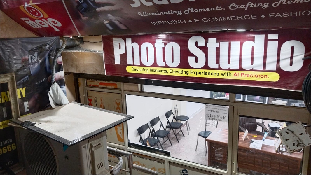 Cover photo of Photo Mojo: Photography & Framing Studio